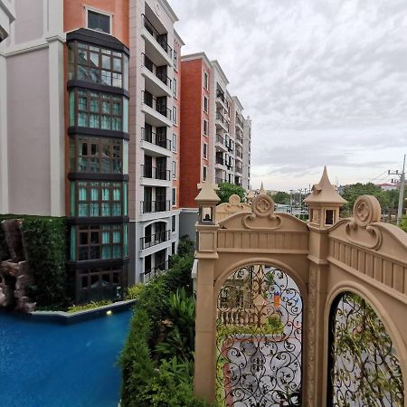 Espana Condo Resort หาดจอมเทียน ภายนอก รูปภาพ