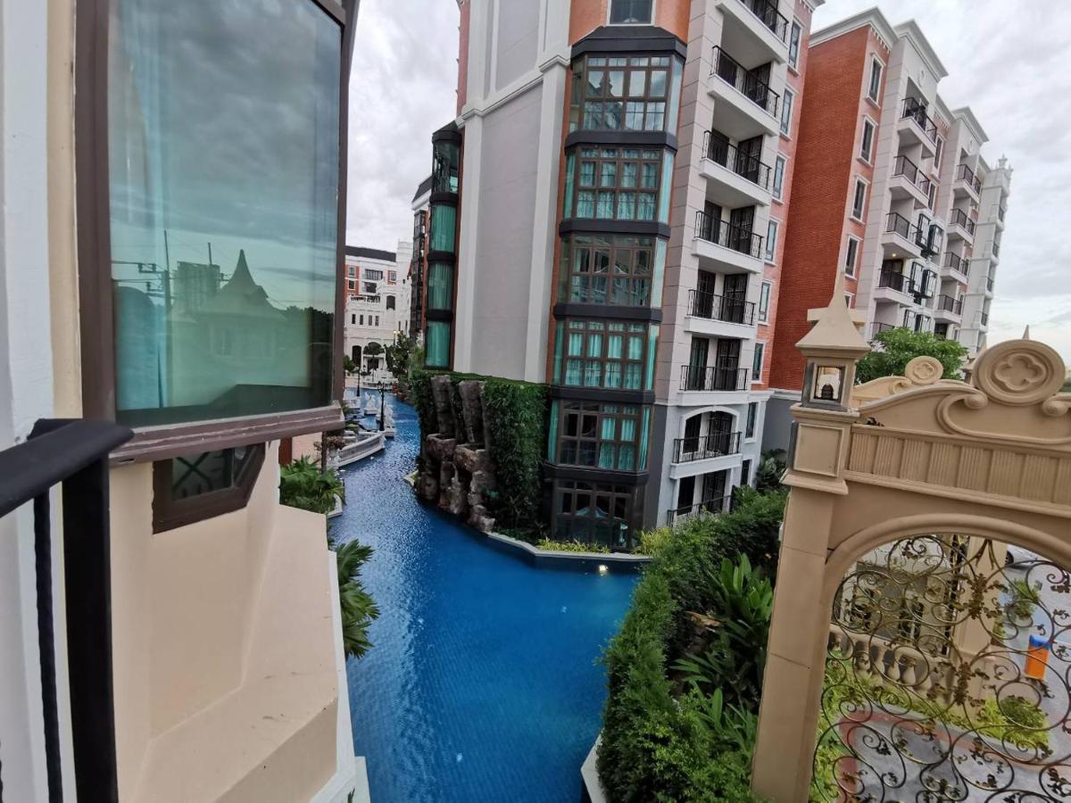 Espana Condo Resort หาดจอมเทียน ภายนอก รูปภาพ